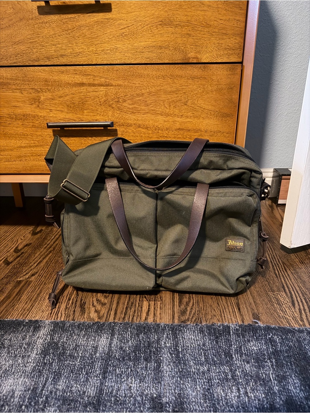 Filson Dryden Briefcase Otter Green 1000D Nylon Laptop Bag - Picture 2 of 9